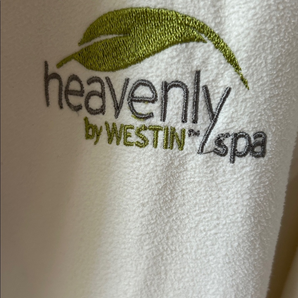 White Microfiber Spa Bathrobe with Embroidered Logo - Picture 3 of 5